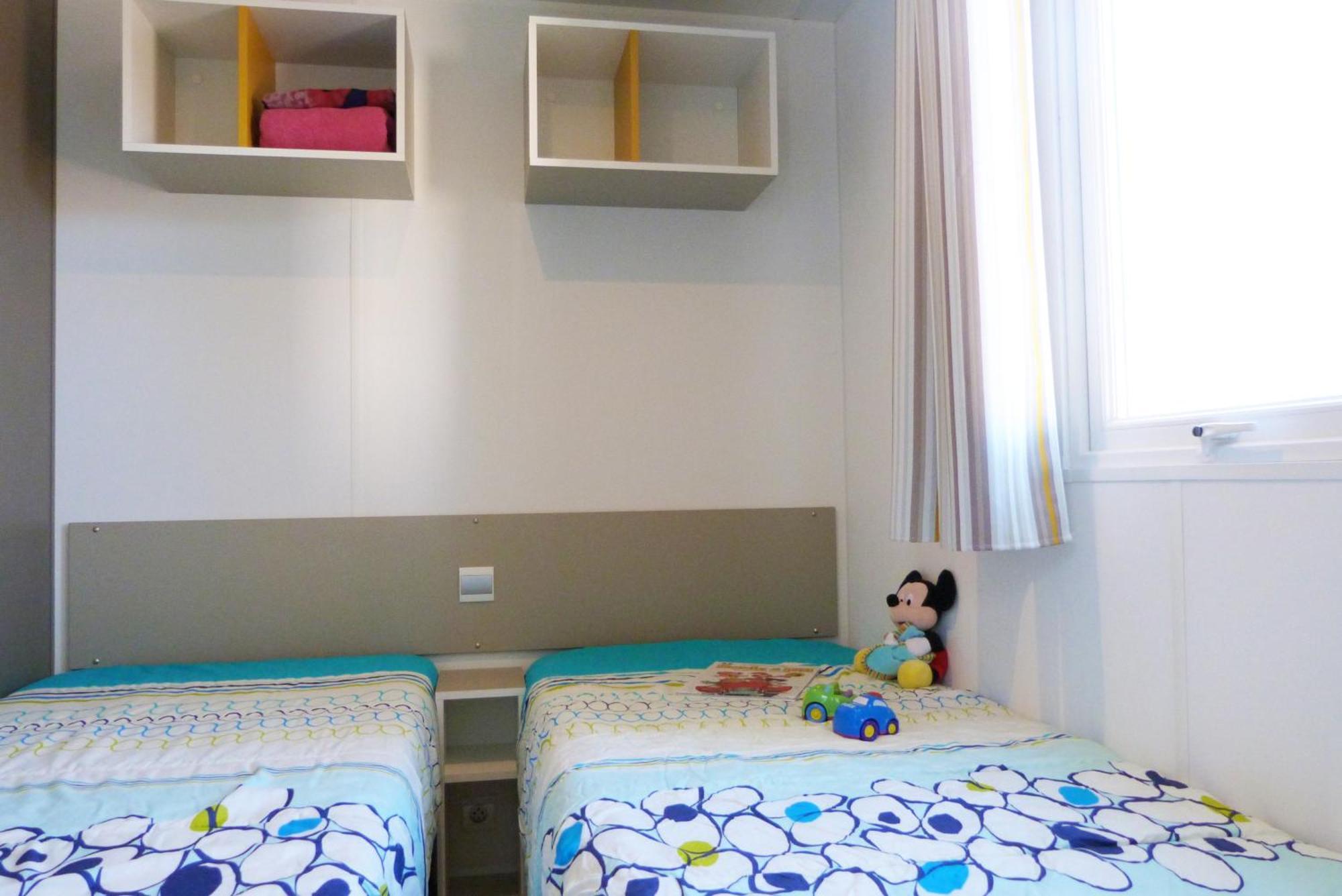 Camping Le Mediterranee Hyeres Ruang foto