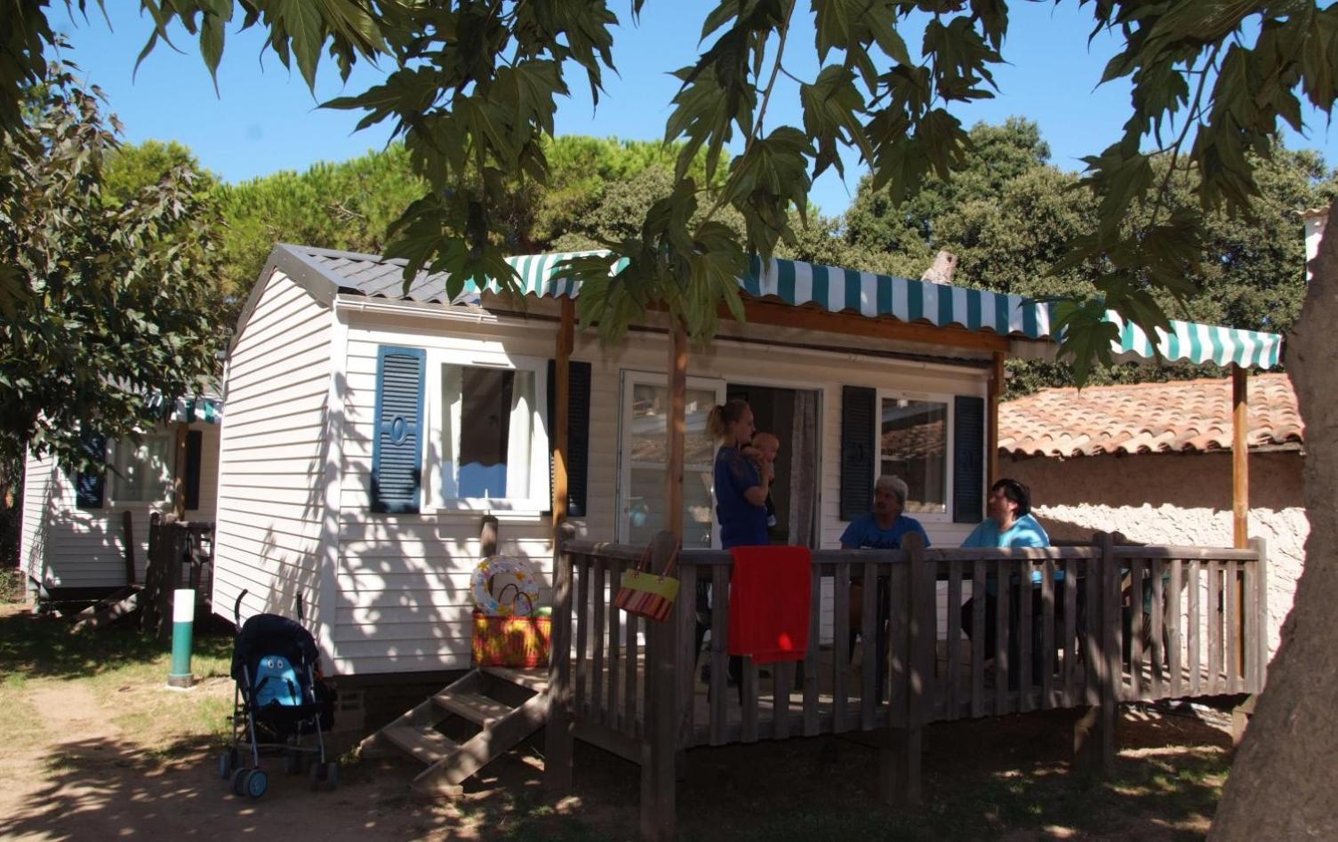 Camping Le Mediterranee Hyeres Ruang foto