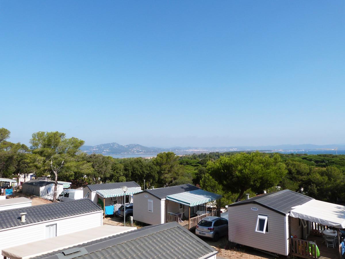Camping Le Mediterranee Hyeres Bagian luar foto