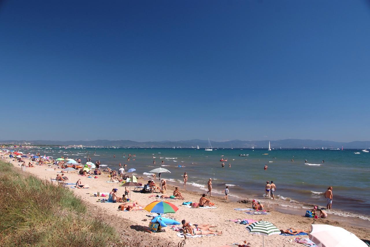 Camping Le Mediterranee Hyeres Bagian luar foto