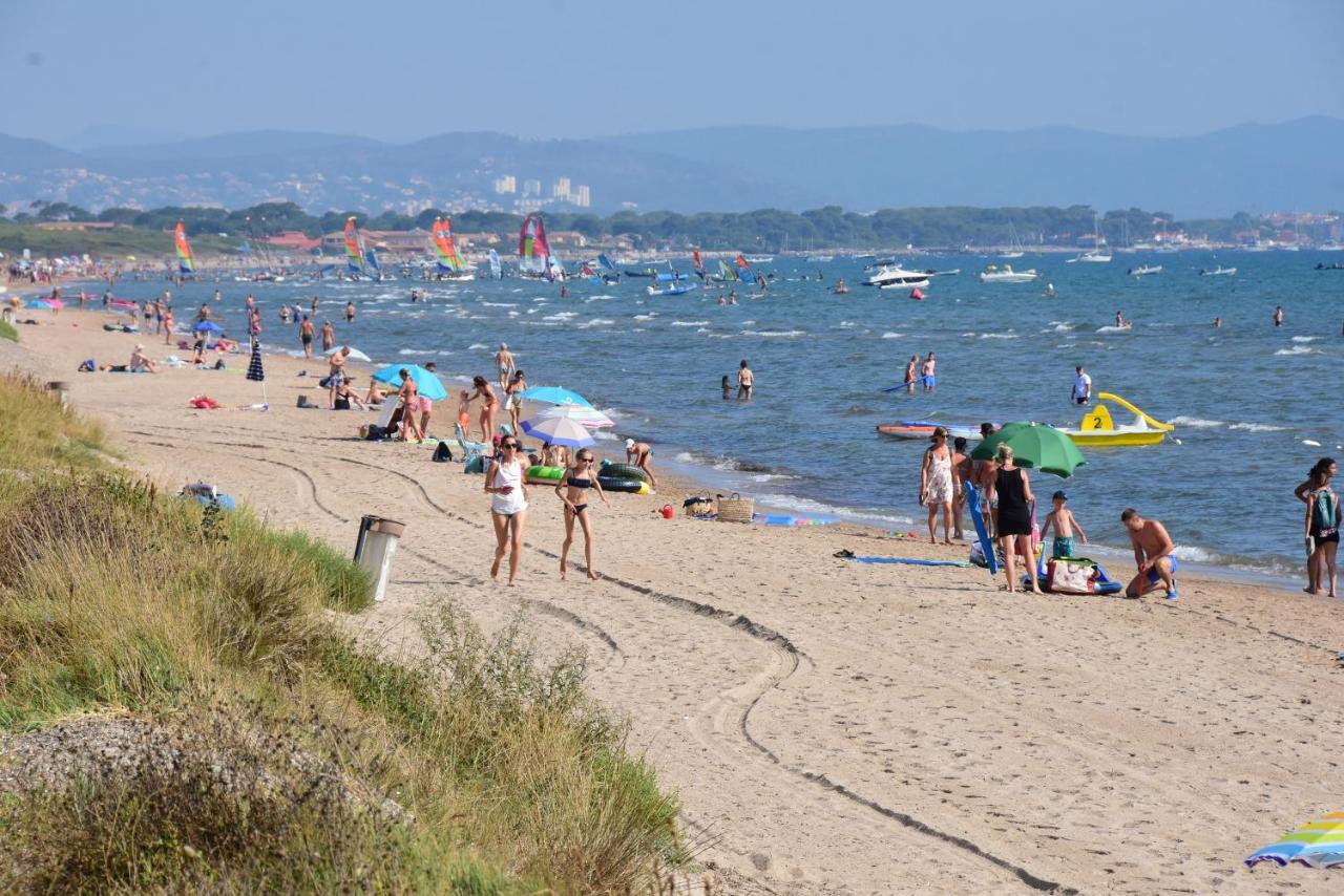 Camping Le Mediterranee Hyeres Bagian luar foto