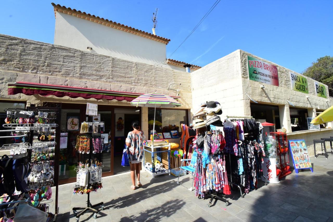 Camping Le Mediterranee Hyeres Bagian luar foto